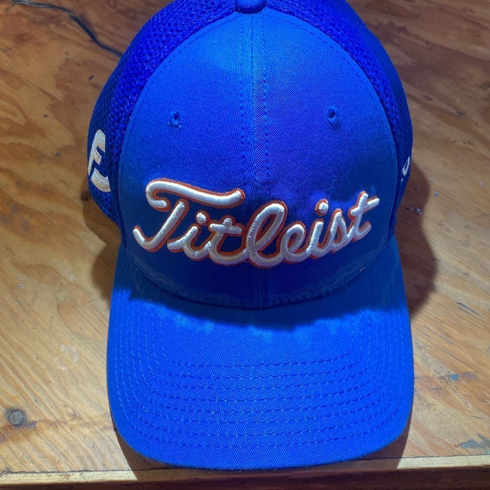 Titleist Blue Hat Size Medium-Large
